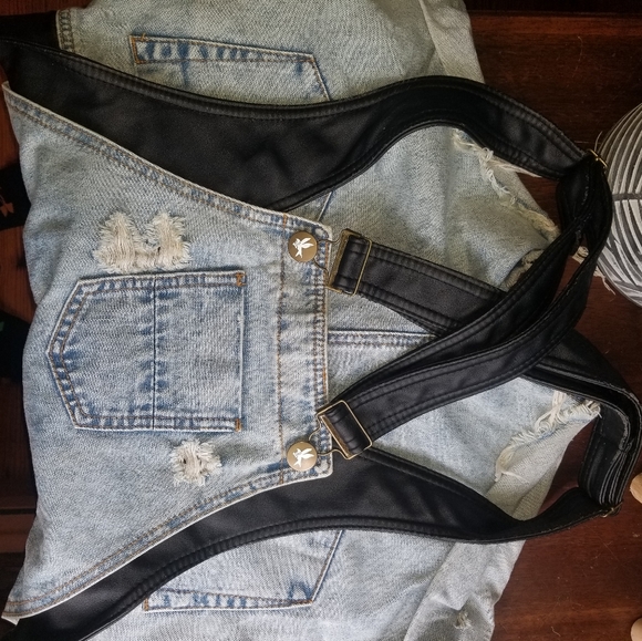 One teaspoon super freak overall shorts - Picture 10 of 14